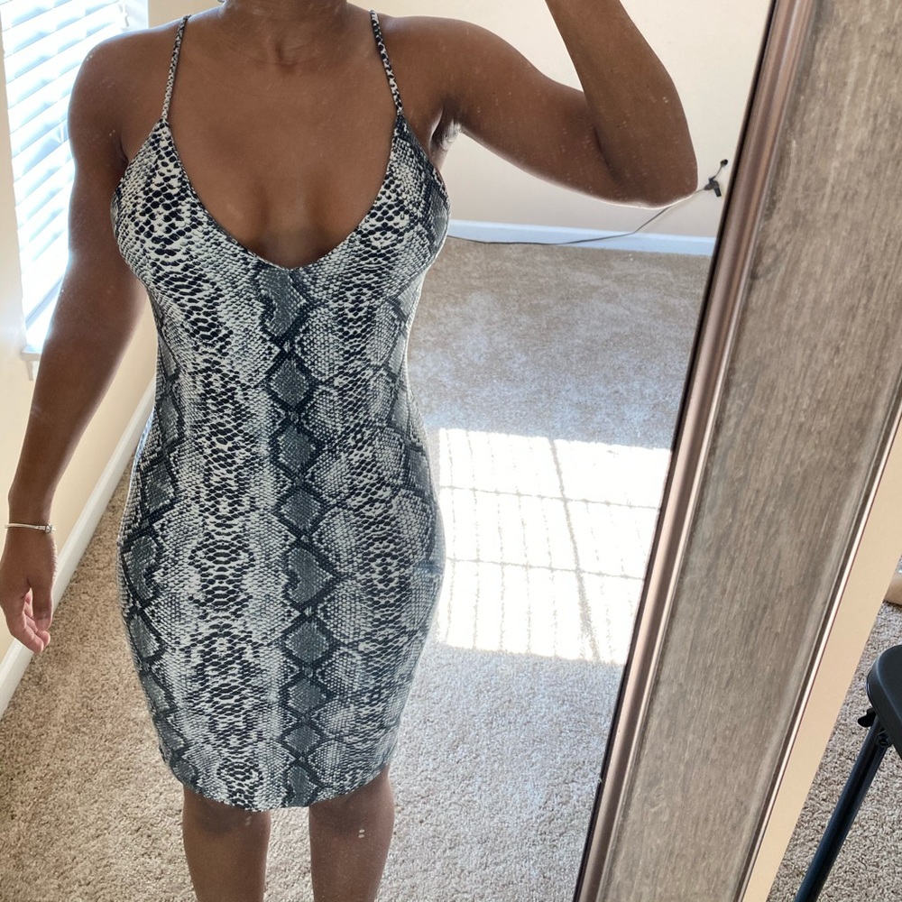 Snake print bodycon low cut spaghetti strap dress